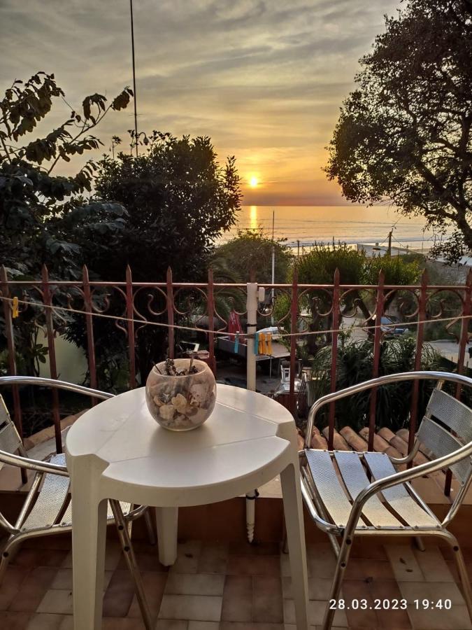 Fonte Da Telha Beach Suite Кошта-да-Капарика Экстерьер фото
